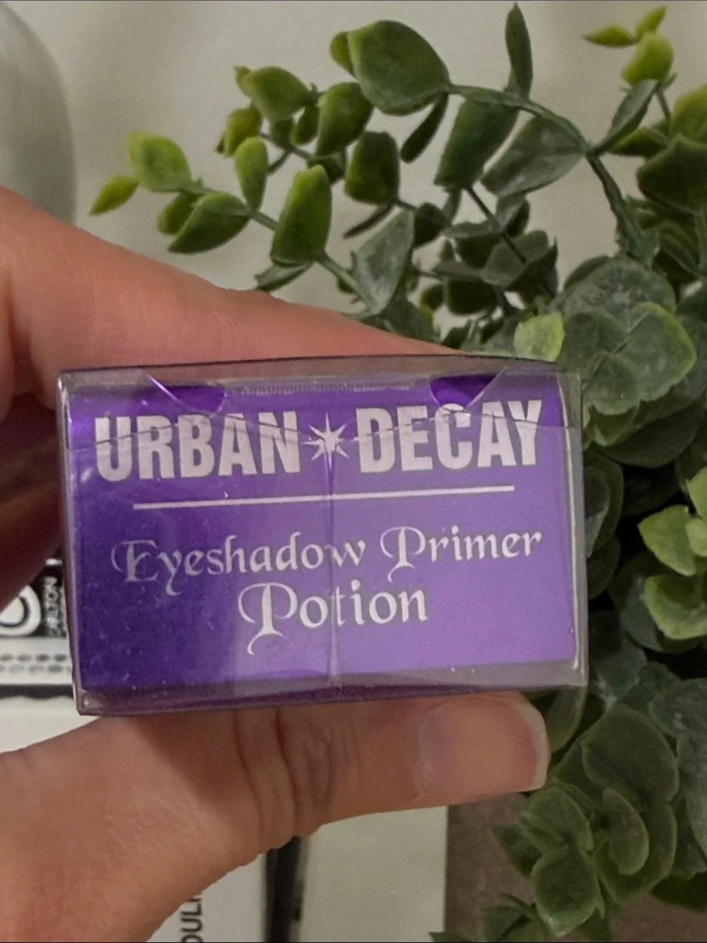 Urban Decay Eyeshadow Primer Potion